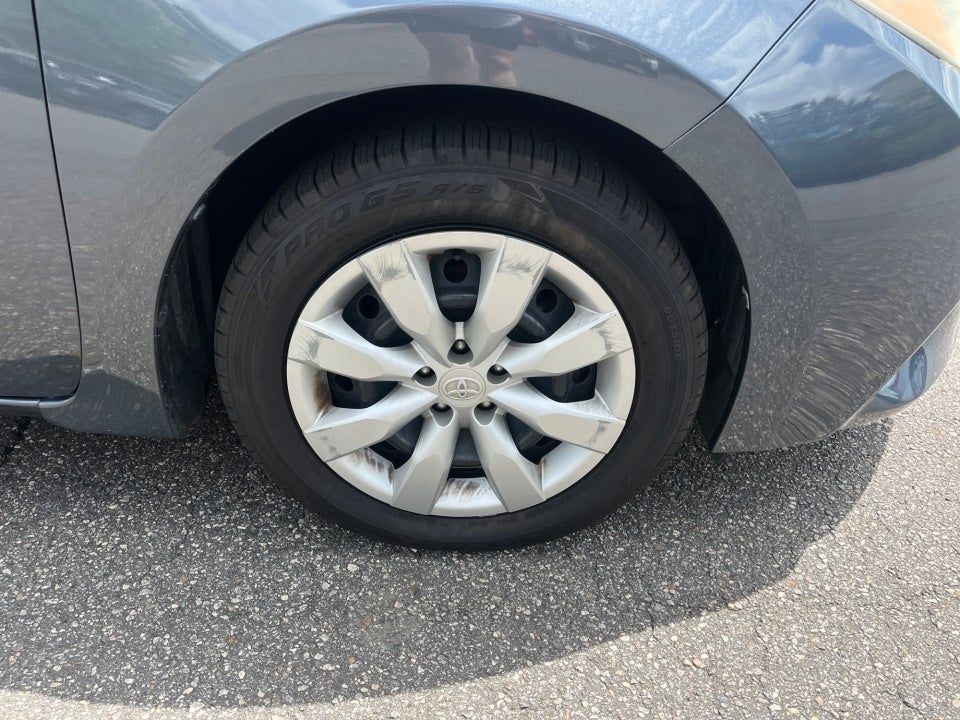 2014 Toyota COROLLA LE