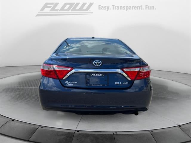 2015 Toyota CAMRY LE