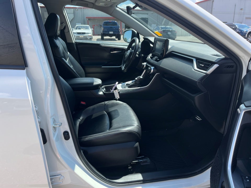 2021 Toyota RAV4 Hybrid Hybrid XLE Premium