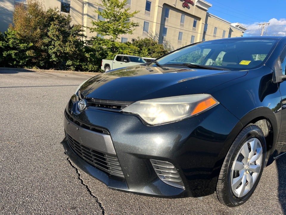 2015 Toyota COROLLA LE