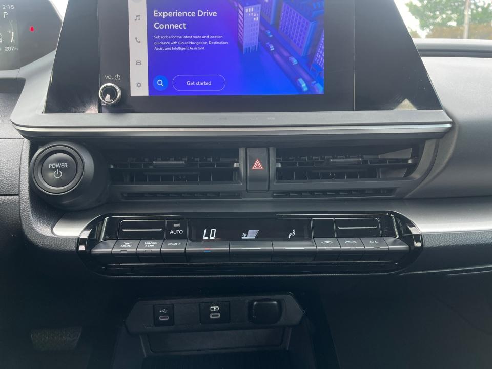 2025 Toyota Prius LE