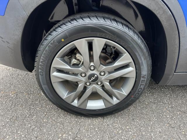 2023 Kia Seltos S