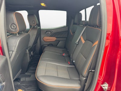 2024 GMC Canyon 4WD AT4
