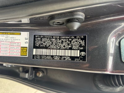 2015 Toyota Prius v Five