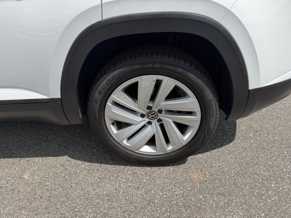 2021 Volkswagen Atlas Cross Sport 2.0T SE w/Technology