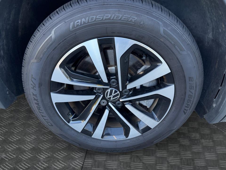 2021 Volkswagen Tiguan SE