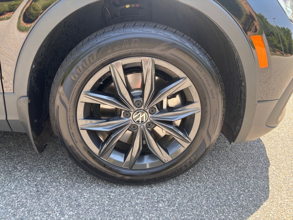 2024 Volkswagen Tiguan 2.0T SE
