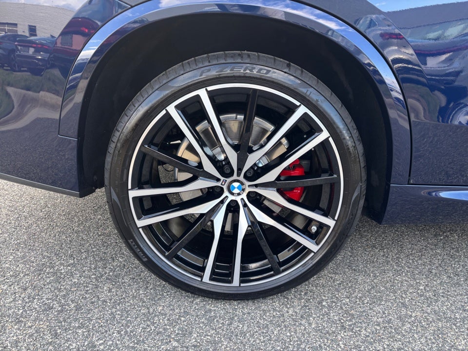 2026 BMW X5 M60i