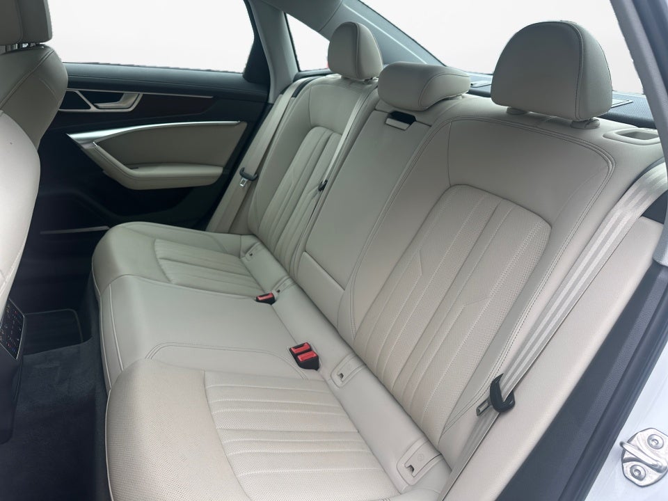 2021 Audi A6 Sedan Premium Plus