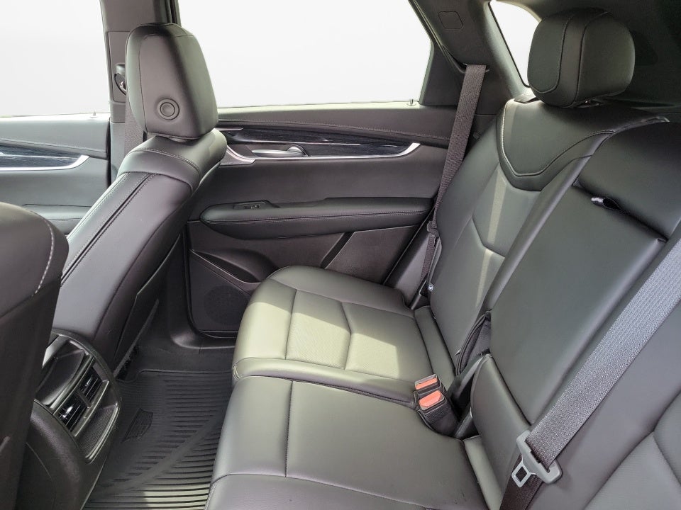 2025 Cadillac XT5 FWD Premium Luxury