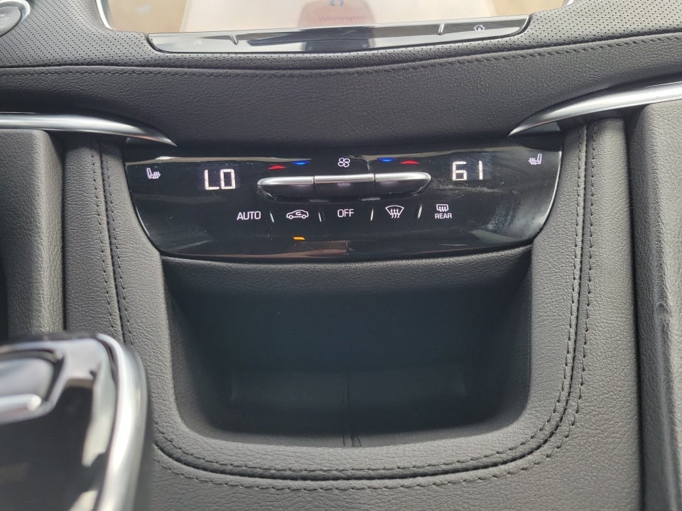 2025 Cadillac XT5 FWD Premium Luxury