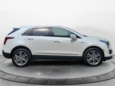 2025 Cadillac XT5 FWD Premium Luxury