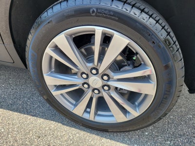 2022 Cadillac XT5 FWD Premium Luxury