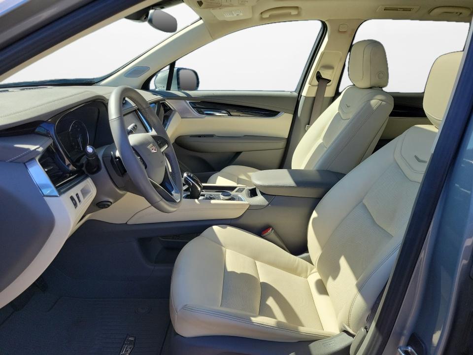2024 Cadillac XT6 FWD Premium Luxury