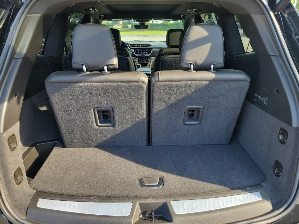 2025 Cadillac XT6 FWD Premium Luxury