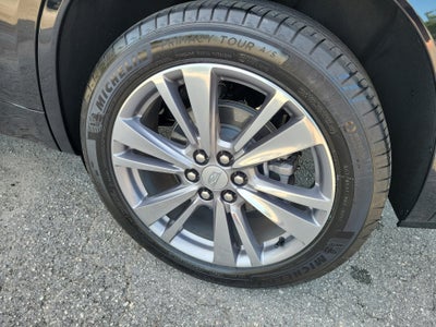 2025 Cadillac XT6 FWD Premium Luxury