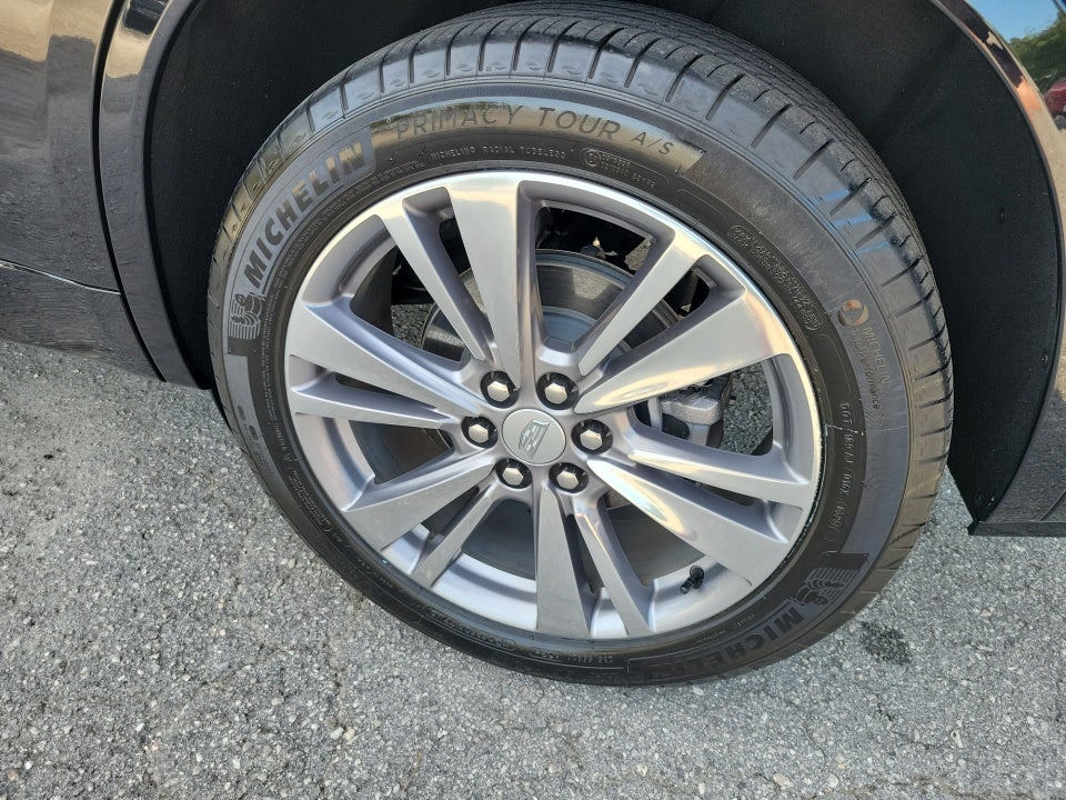 2025 Cadillac XT6 FWD Premium Luxury
