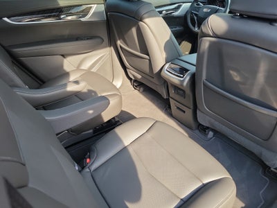 2025 Cadillac XT6 FWD Premium Luxury