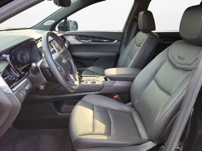 2025 Cadillac XT6 FWD Premium Luxury