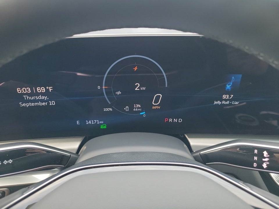 2024 Cadillac LYRIQ Sport