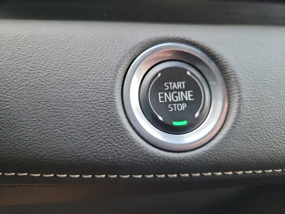 2024 Cadillac Escalade 4WD Sport