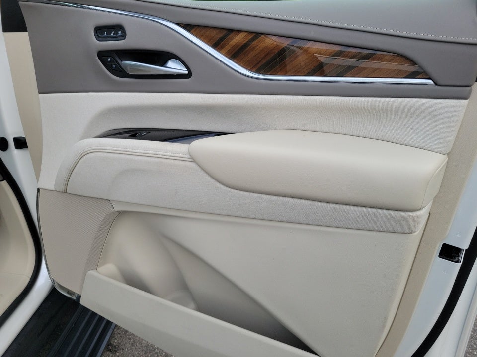 2024 Cadillac Escalade ESV 4WD Premium Luxury Platinum