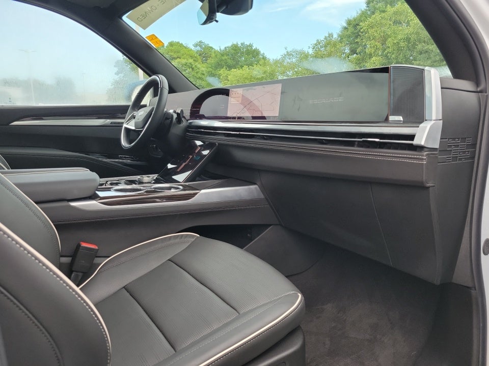 2026 Cadillac Escalade ESV 4WD Luxury