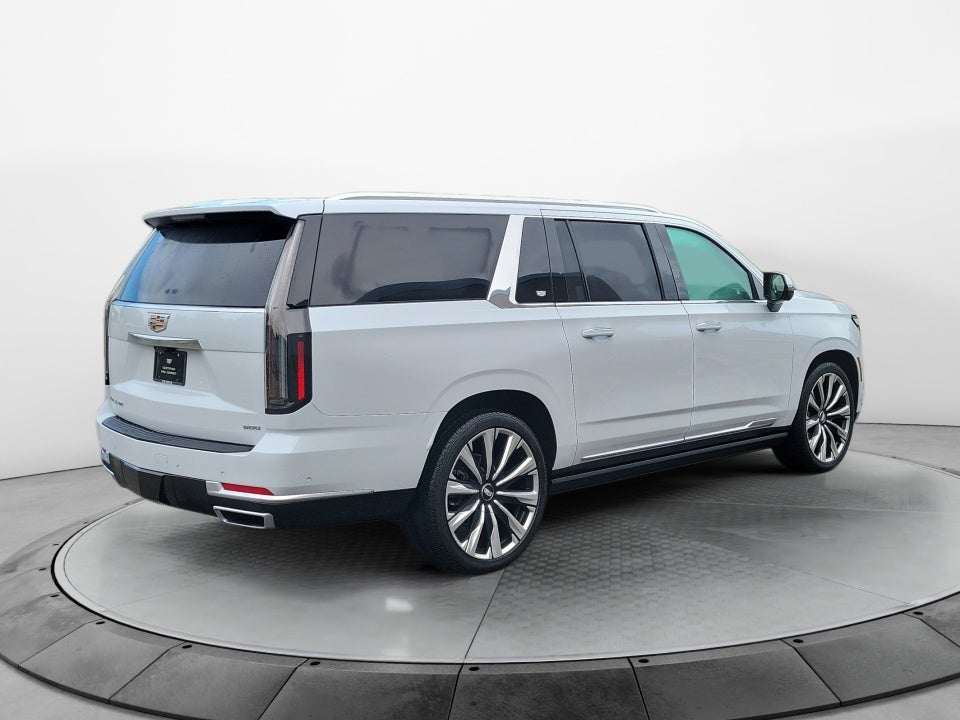 2026 Cadillac Escalade ESV 4WD Luxury