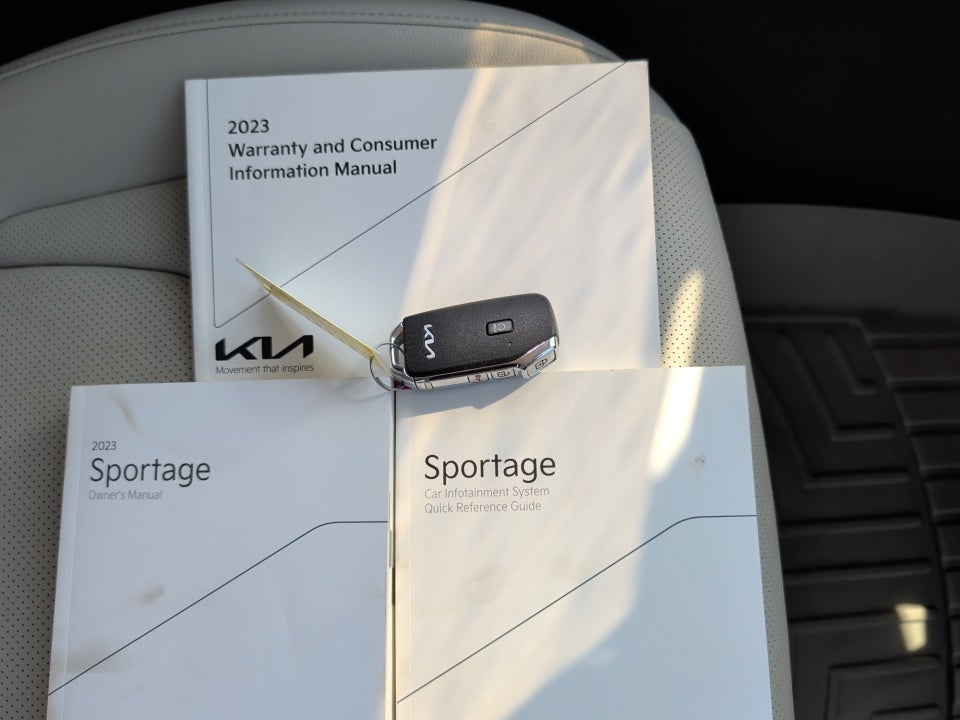 2023 Kia Sportage EX