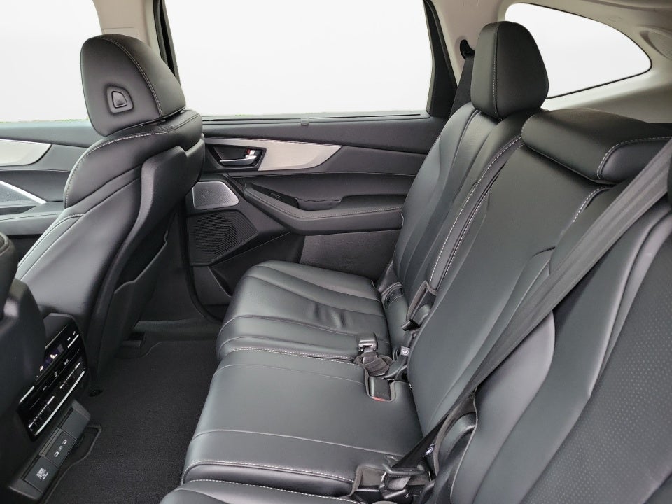 2025 Acura MDX w/Technology Package