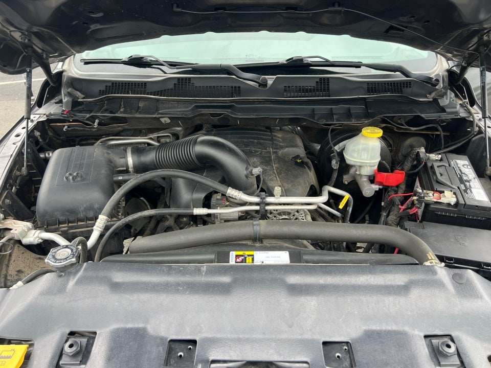 2017 RAM 1500 Tradesman Crew Cab 4x2 6'4" Box
