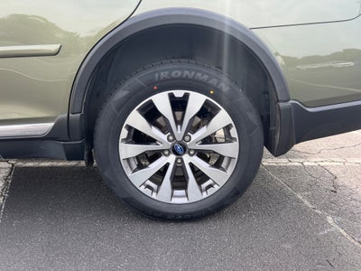 2017 Subaru Outback Touring