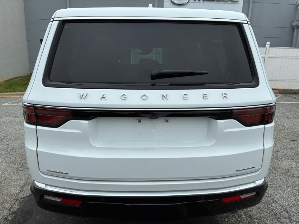 2023 Jeep Wagoneer Series III 4x4