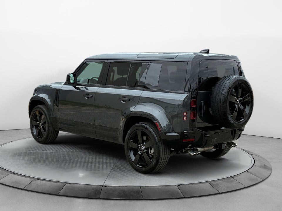 2025 Land Rover Defender 110 P500 X-Dynamic SE