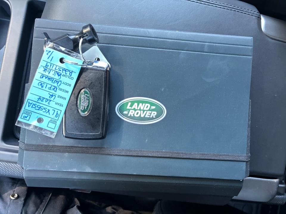 2024 Land Rover Defender Outbound