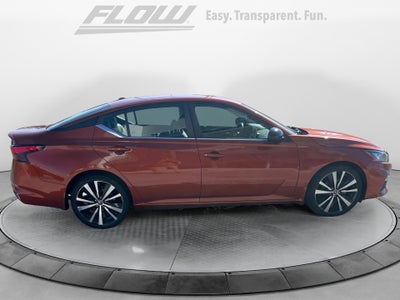2022 Nissan Altima SR FWD