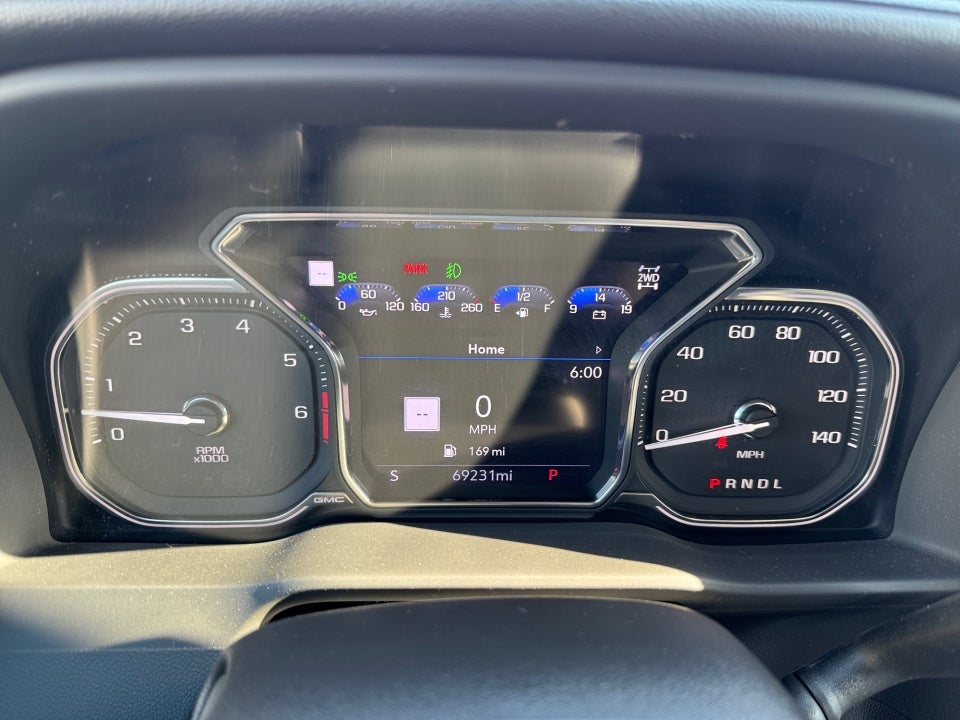 2022 GMC Sierra 1500 Limited 4WD Crew Cab Short Box Denali