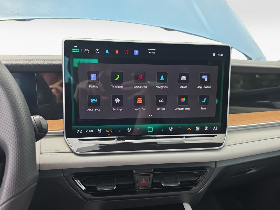 2025 Volkswagen Tiguan SEL R-Line