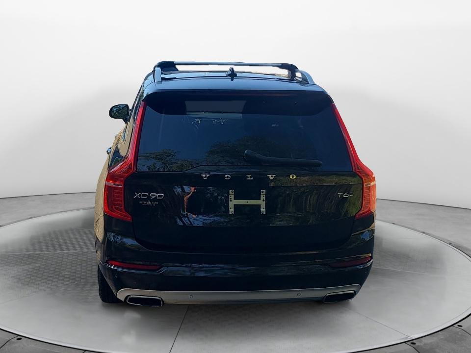 2019 Volvo XC90 Momentum