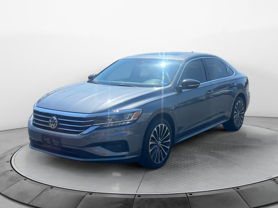 2022 Volkswagen Passat 2.0T Limited Edition
