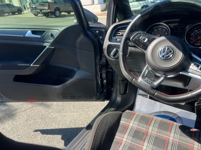 2018 Volkswagen Golf GTI S