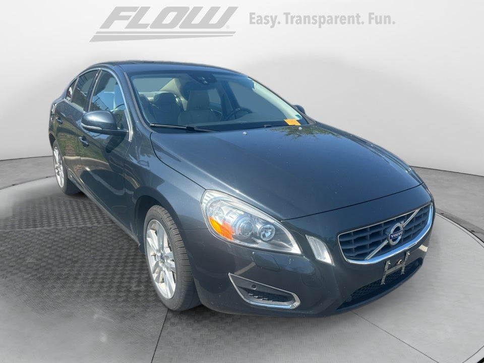 2013 Volvo S60 T6 AWD Auto's photo