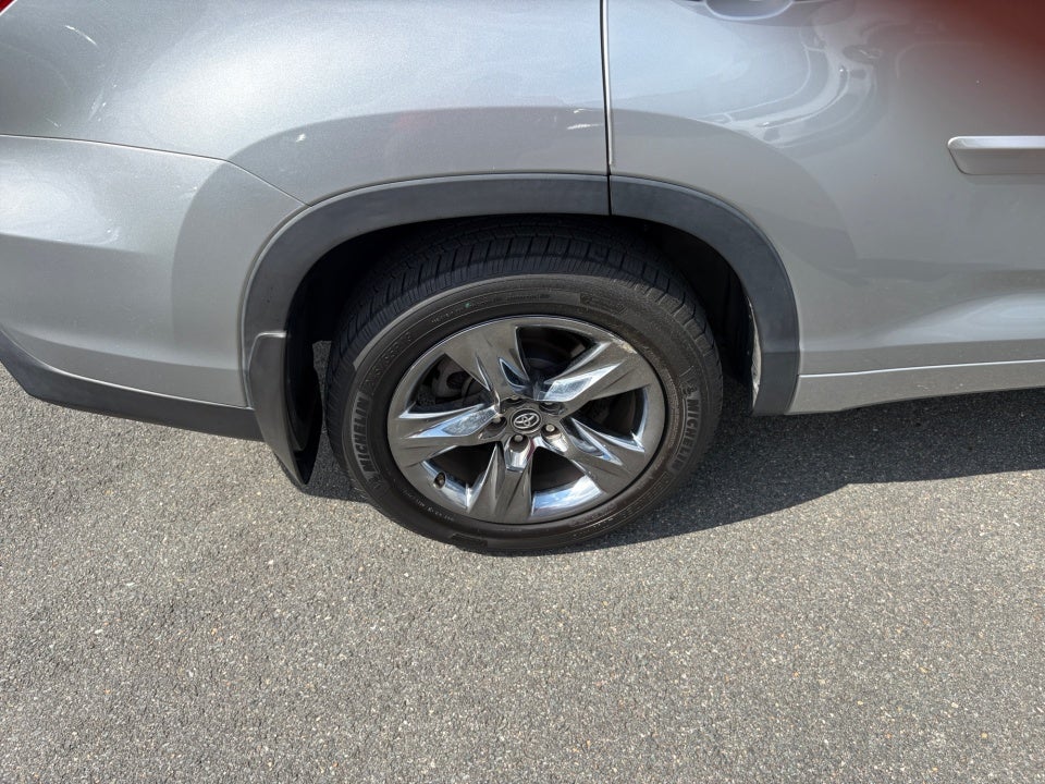2019 Toyota Highlander Limited Platinum