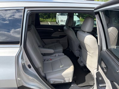 2019 Toyota Highlander Limited Platinum