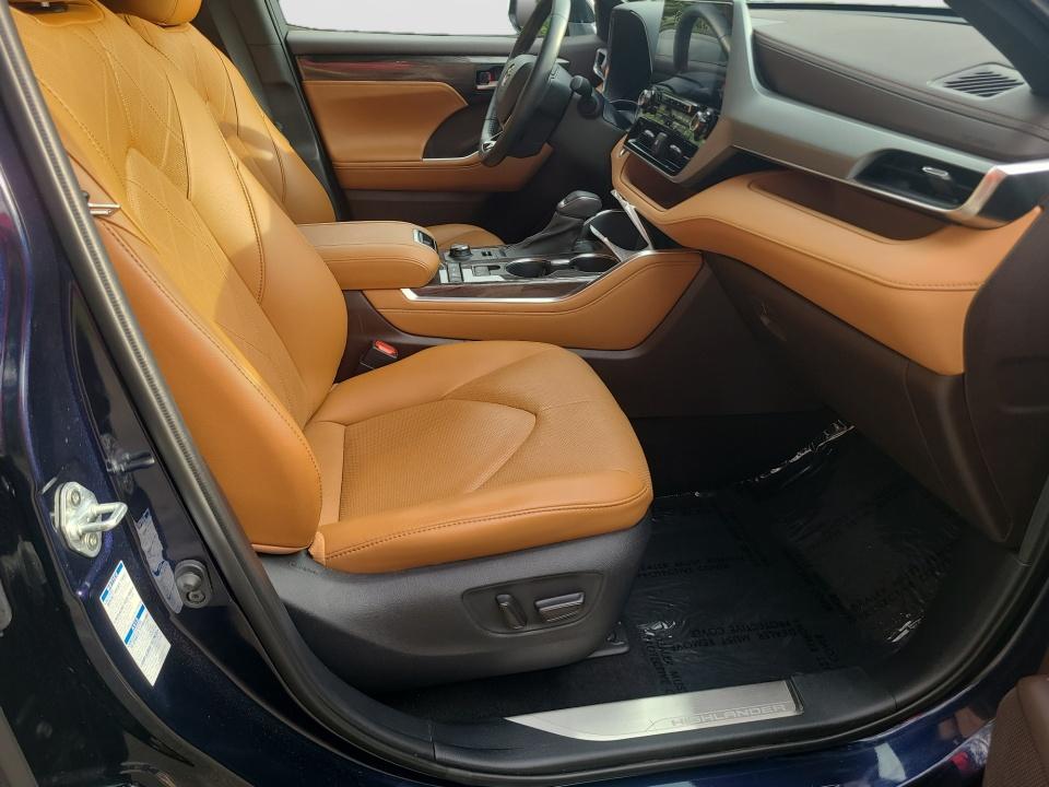 2021 Toyota Highlander Platinum