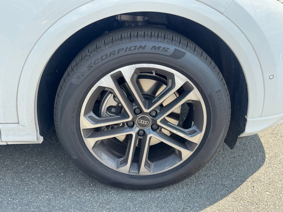 2025 Audi All-new Q5 Prestige TFSI quattro S tronic
