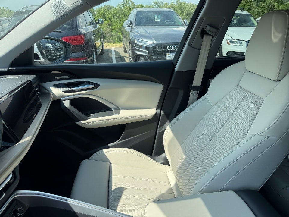 2025 Audi All-new Q5 Prestige TFSI quattro S tronic