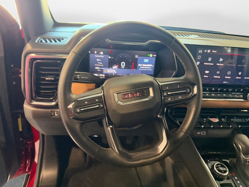 2024 GMC Canyon 4WD AT4