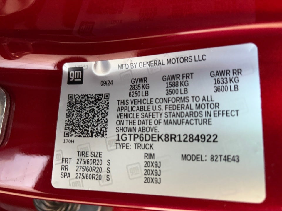 2024 GMC Canyon 4WD AT4