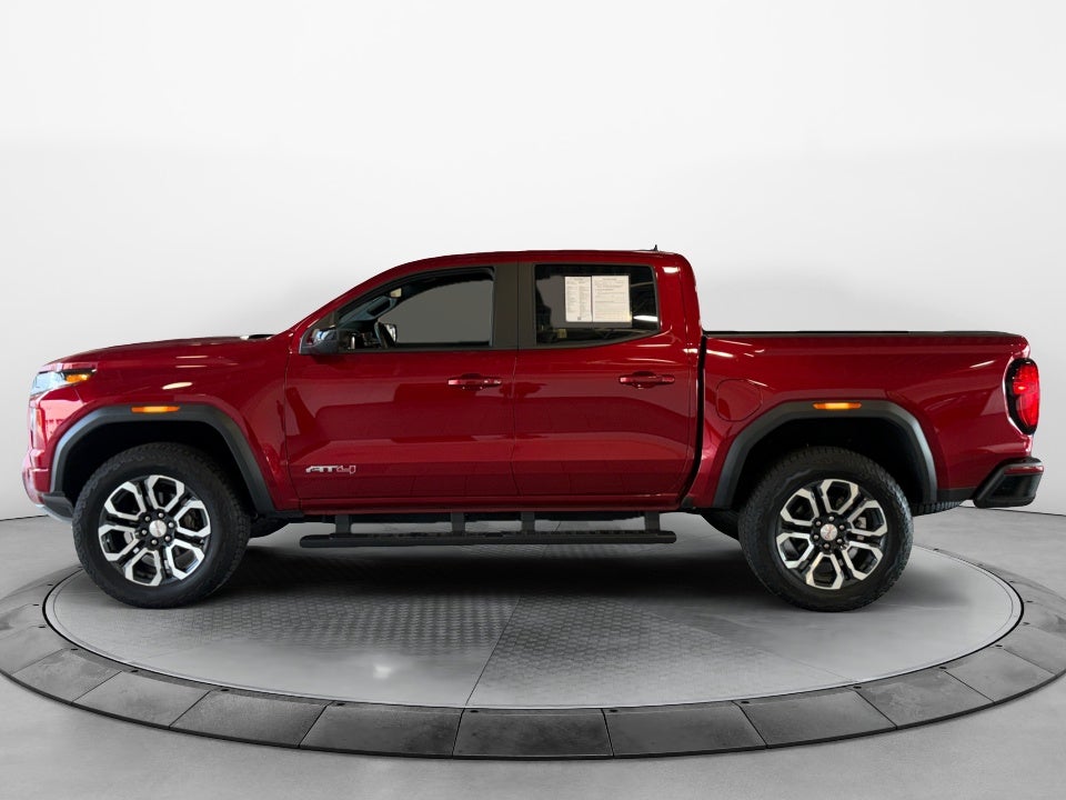 2024 GMC Canyon 4WD AT4